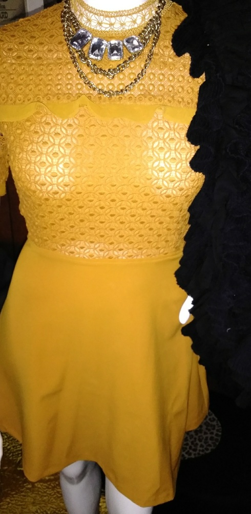 XOXO gold dress size large